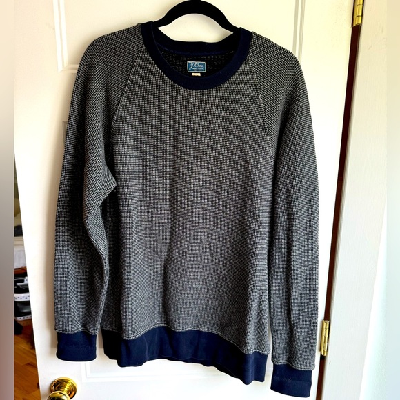 J Crew Vintage Fleece Sweater - Picture 1 of 3